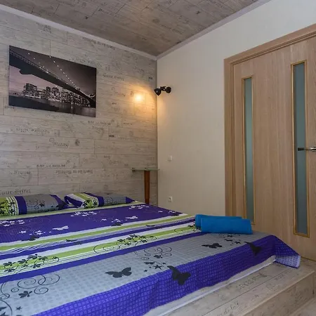 Apartment Apartment Sloboda 12